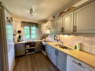 Mountain Home with 5 Bedrooms and 2 fireplaces - Beitostøl - 3