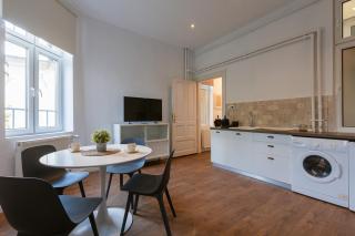 #Hidden Central Nest with Terrace - 4