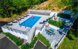 Stunning Apartment In Kostrena - 7