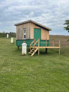 Lake Cabin In Peaceful Natural Surroundings - Østbirk - 0