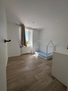 Comfortable house - - 6