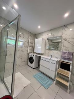 Comfortable house - - 3