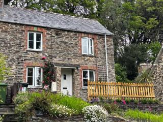 Idyllic Cottage near Padstow - Little Petherick - 0