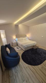 Private Chalet--JS--شاليه خاص - Hatta - 9