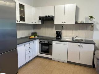 "DeeZee" Apartment - 3