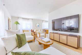 Modern Villa w jacuzzi sauna&garden - Los Angeles - 2