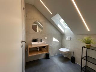 Seaways Apartments - 2