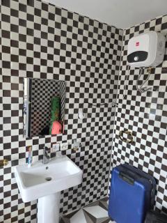 Emike Luxury Suites - - 2