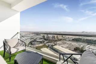 Luxury 3 BHK in Dubai Marina By dPie DEC 2003 - 1