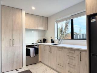 2 bedroom Townhouse in Merivale with free Carpark - Christchurch - 4