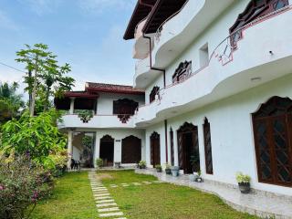White Elephant Villa & Restaurant - Beruwala - 8