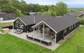 Amazing Home In Glesborg With Sauna - 9