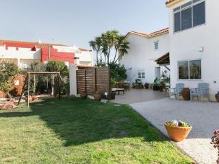 Matias Terrace House - 8