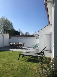 Maison lumineuse avec jardin & parking clos - 4
