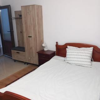 camere aproape de centru - 6