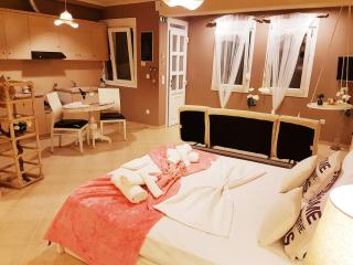 Mariam Rooms 2 Chios - 9