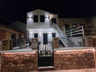 Mariam Rooms 2 Chios - 5