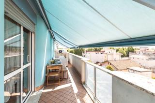 Casa vicino al mare con garage e terrazza - 0