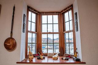 Finest Retreats - Ukulele Cottage - Whitby - 1
