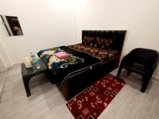 Hotel The A&V Palace Near Ramjanambhoomi - Ayodhya Dham Junction Railway Station - Ayodhya - 3
