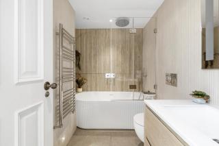 3 Bedroom Flat in London - Londra - 6