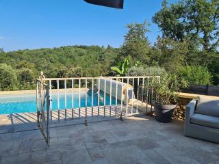 Villa en pierre- 8 pers- 4ch- Piscine & clim-Proche Sarlat- Vue panoramique - Castels - 6