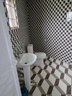 Emike Luxury Suites - - 4