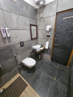 Bluebell Villa 2-BHK Villa With Pvt Pool & Scenic Aravali Views - Bedla - 2
