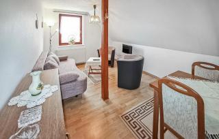 Ferienwohnung Altenkirchen - 6