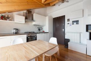 GuestHost- Milano Lambrate Cosy Balcony Apartment - Milan - 8