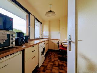 Budget apart with balcony - 7