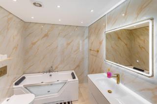 Luxury 3 BHK w Private Jacuzzi in Marina By dPie DEC 2203 - 5