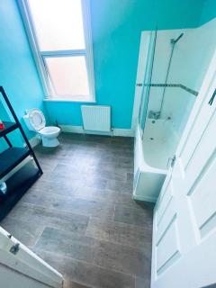 Seaside Double Room Prime Southsea Beachfront Location - 2