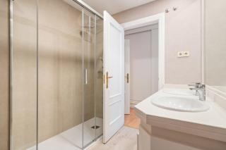 Luxury San Bernardo - Madrid - 8