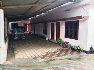 Ma hall - Mānantoddy - 2