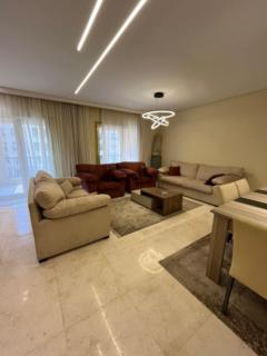 Luxury 2BR Apartment near AUC & 90 Point Mall - Kairo - 0