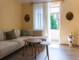 AmaMi - Tirana - 0