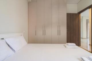 Bright& Spacious Apartment In Anavyssos - Anavyssos - 6