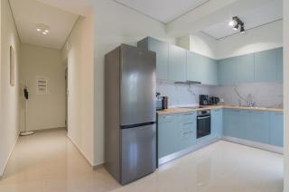 Bright& Spacious Apartment In Anavyssos - Anavyssos - 4