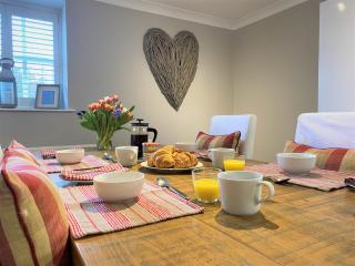 2 Bed in York G0096 - - 4