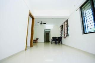 Newly built Spacious & Luxurious 1650 sft 2BHK with AC, fully functional kitchen, car parking in Tirupati near Railway Station - 9