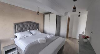Luna Studio - Mamaia - 1
