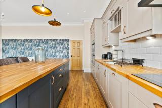 The Gatsby - Penthouse on Worthing Sea Front - Worthing - 1