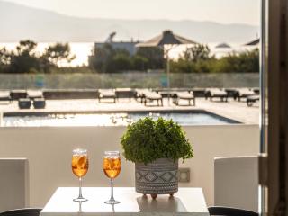 Evripus Suites - Kastraki Naxos - 1