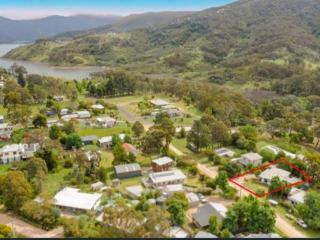 The Cove - Lake Eildon - Piries - 9