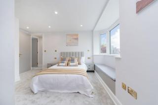 Modern 2 BR Garden Flat Easy Access to Wimbledon with WIFI and Parking - 3