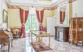 Awesome Home In Ardentes - 8