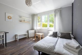 Beniowskiego Urban Calm Studio by BookingHost - Gdynia - 0
