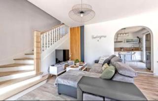 Family House Near Mousterlin Beaches - 9