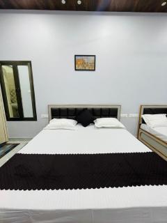 Rudransh Vintage Home - 2